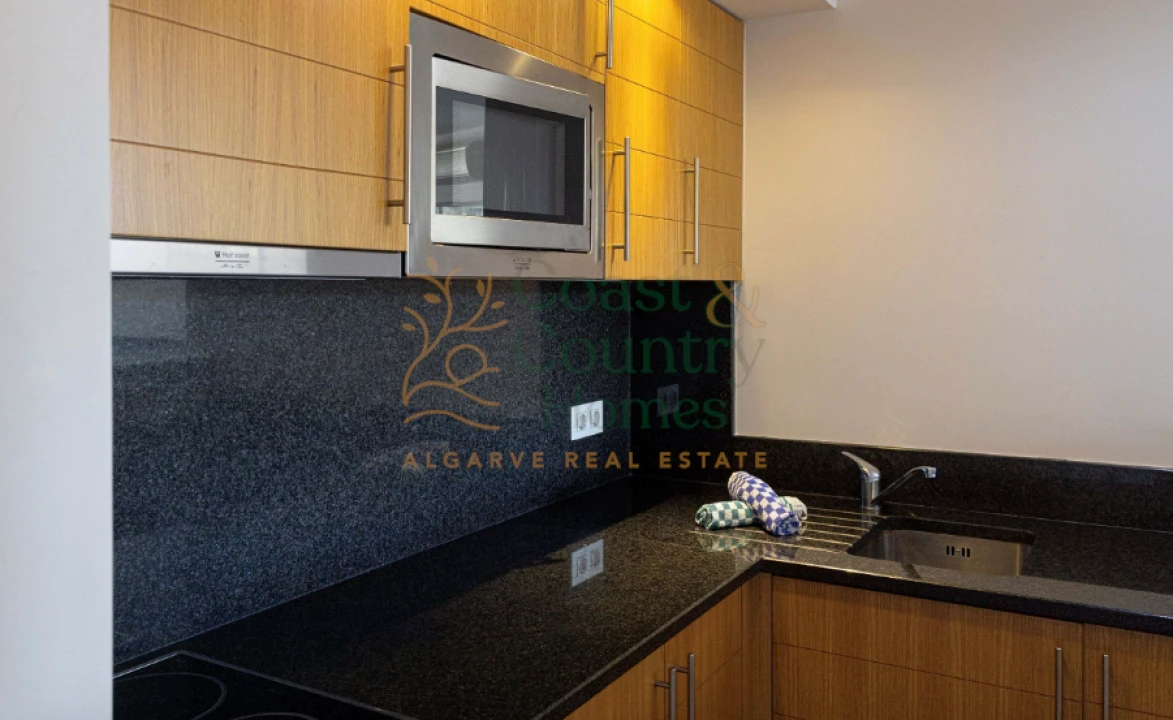 Apartamento T1 para Venda em Alvor Foto 6