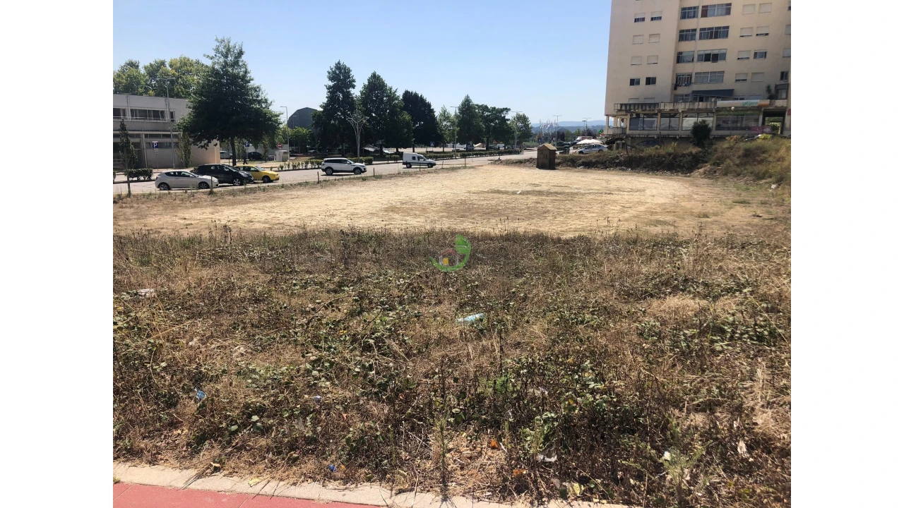 Terreno para Venda em Valença, Cristelo Covo e Arão Foto 2