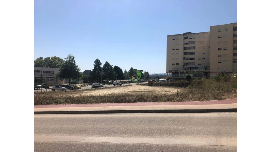 Terreno para Venda em Valença, Cristelo Covo e Arão