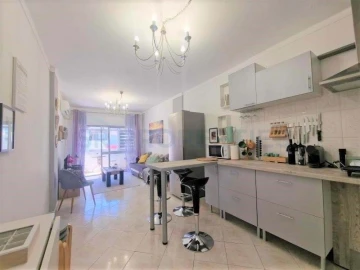 Apartamento T1 para Venda em Quarteira