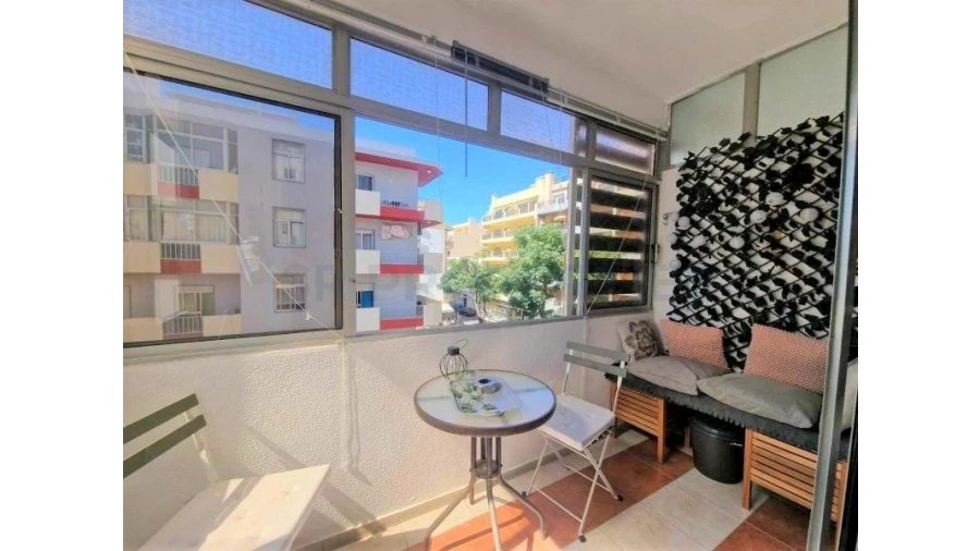 Apartamento T1 para Venda em Quarteira Foto 17