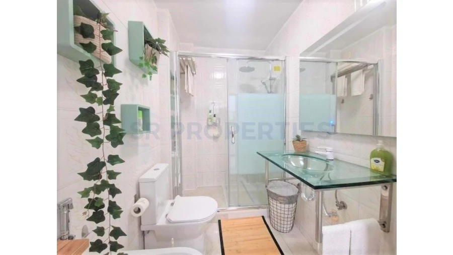 Apartamento T1 para Venda em Quarteira Foto 14