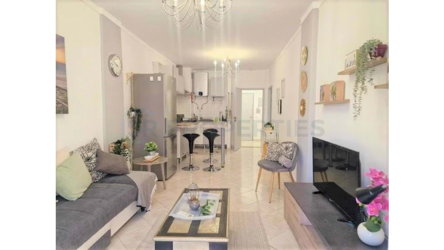 Apartamento T1 para Venda em Quarteira Foto 8