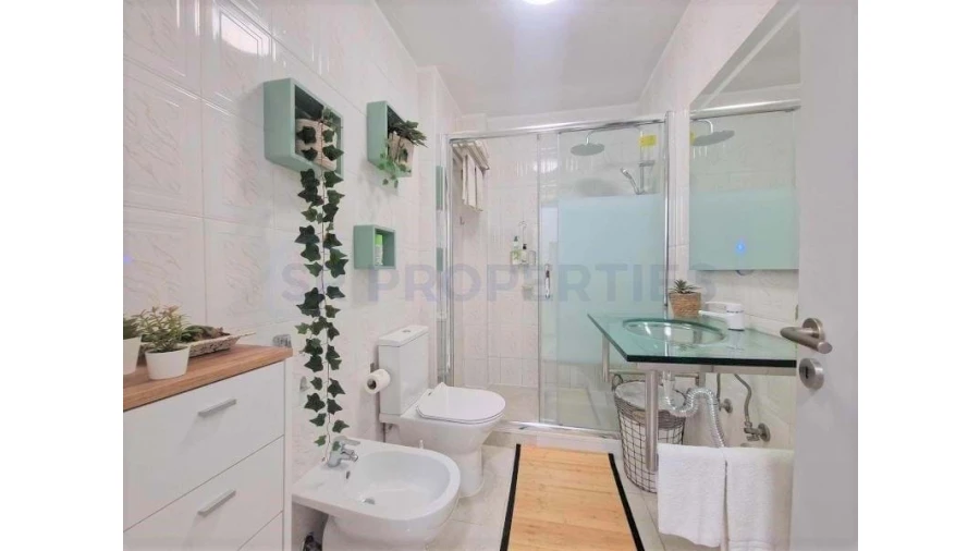 Apartamento T1 para Venda em Quarteira Foto 15