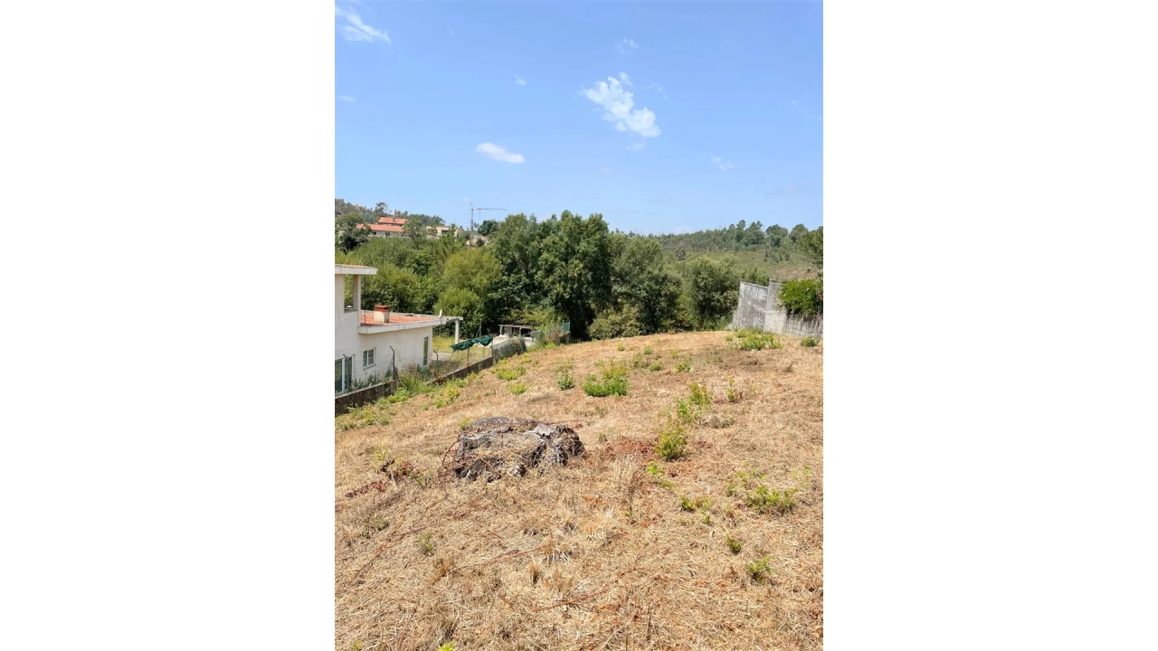 Terreno para Venda em Sandim, Olival, Lever e Crestuma Foto 13