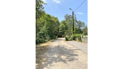 Terreno para Venda em Sandim, Olival, Lever e Crestuma