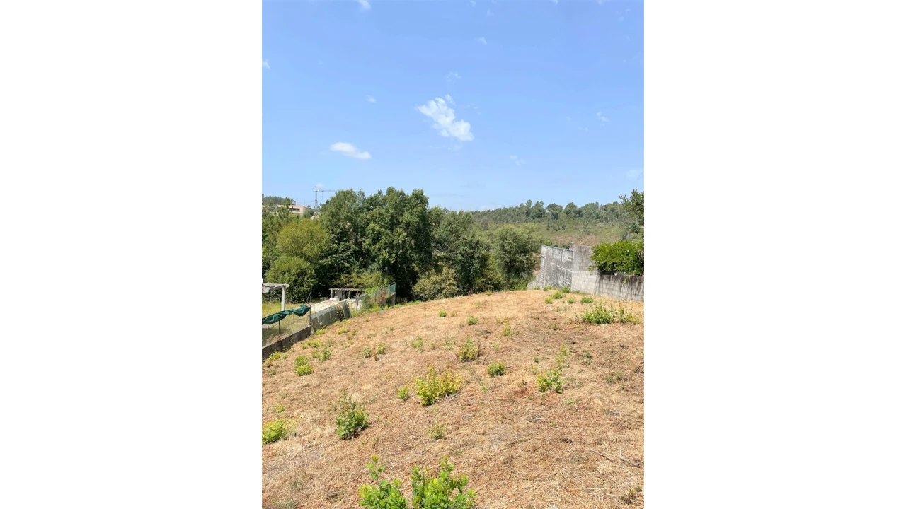 Terreno para Venda em Sandim, Olival, Lever e Crestuma Foto 14