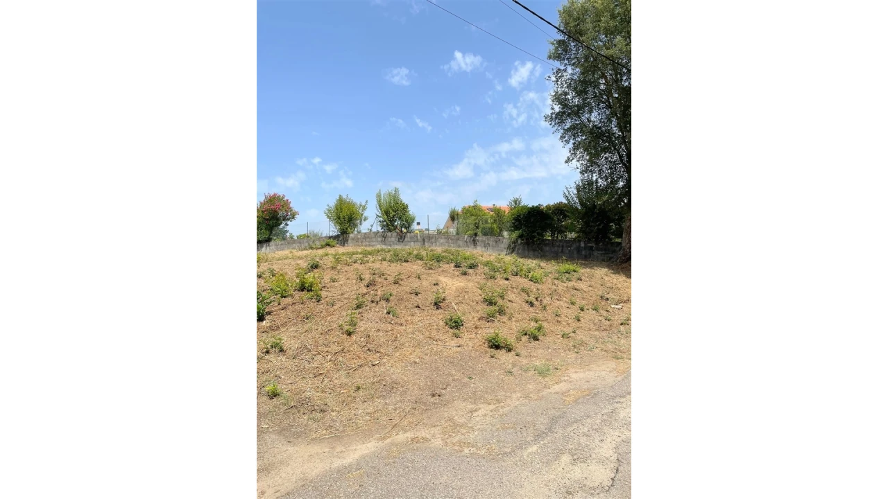 Terreno para Venda em Sandim, Olival, Lever e Crestuma Foto 12