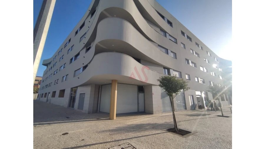 Loja para Venda em Póvoa de Varzim, Beiriz e Argivai Foto 14