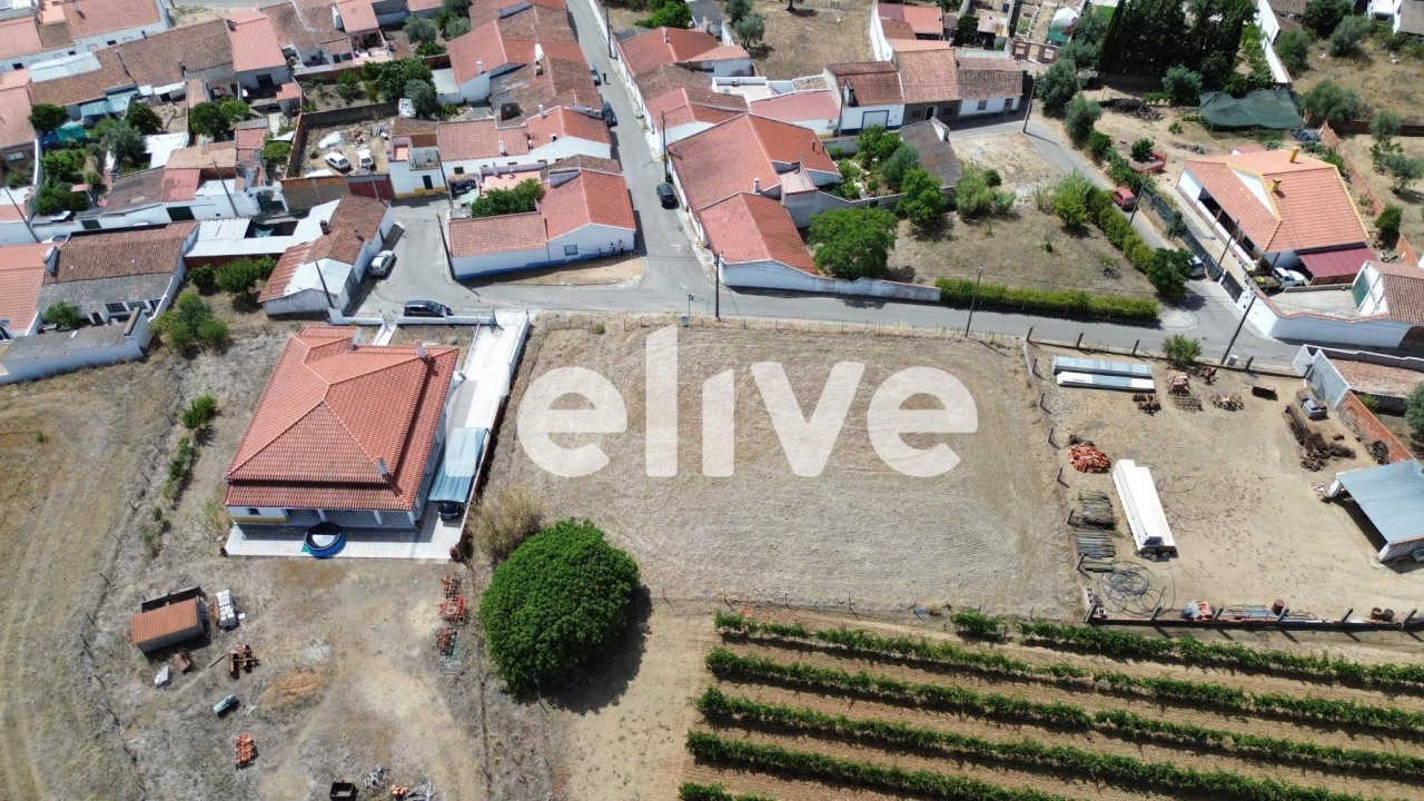 Terreno para Venda em Vila de Frades Foto 3
