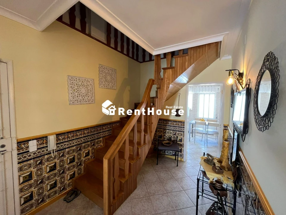 Apartamento T4 para Venda em Alhadas Foto 8