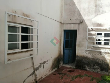Moradia T3 para Venda em Assunção, Ajuda, Salvador e Santo Ildefonso