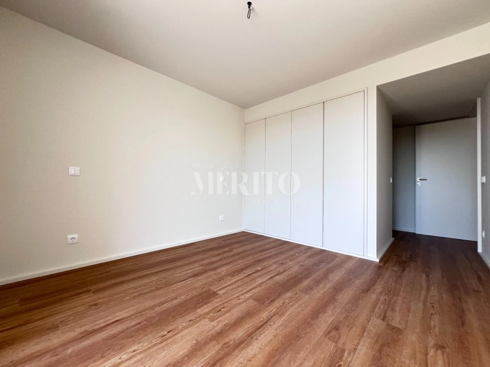 Moradia T3 para Venda em Nogueira, Fraião e Lamaçães Foto 9