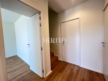 Moradia T3 para Venda em Nogueira, Fraião e Lamaçães