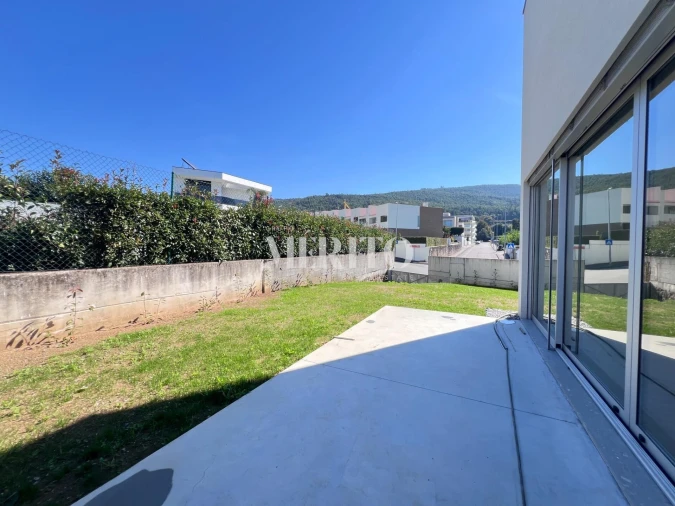 Moradia T3 para Venda em Nogueira, Fraião e Lamaçães Foto 19