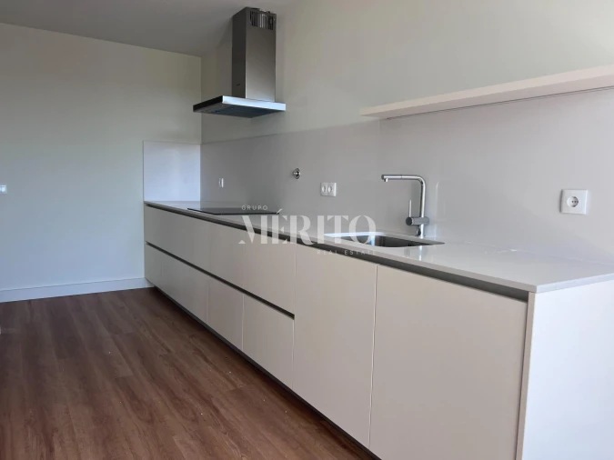 Moradia T3 para Venda em Nogueira, Fraião e Lamaçães Foto 4