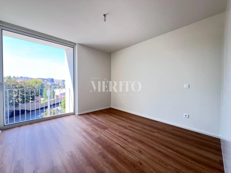 Moradia T3 para Venda em Nogueira, Fraião e Lamaçães Foto 15