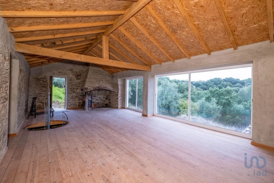 Moradia T2 para Venda em São João Baptista e Santa Maria dos Olivais Foto 1