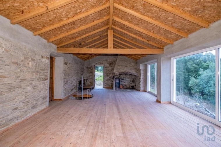 Moradia T2 para Venda em São João Baptista e Santa Maria dos Olivais Foto 3