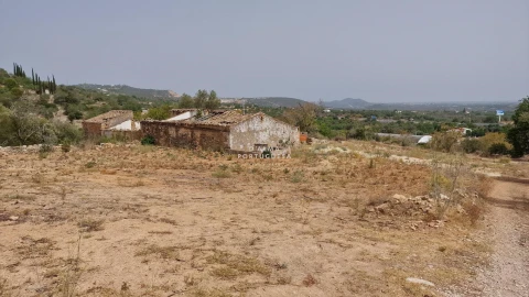 Terreno para Venda em Boliqueime