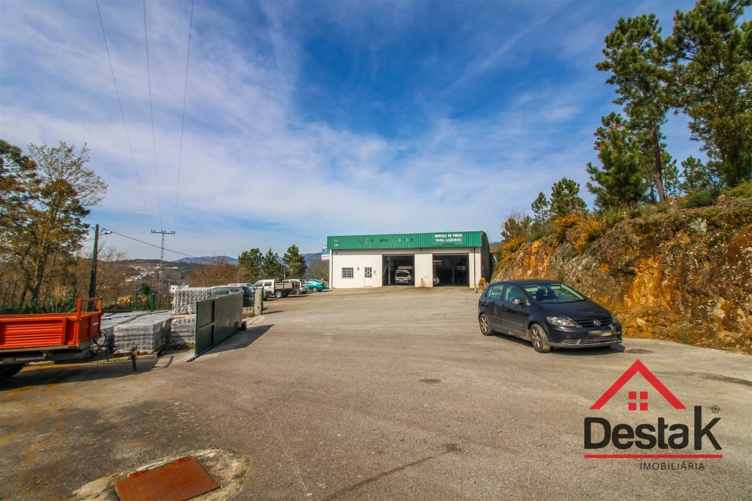 Loja para Venda em São Pedro do Sul, Várzea e Baiões Foto 1