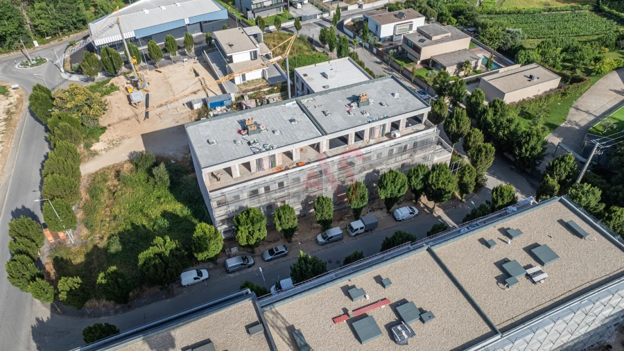 Apartamento T3 para Venda em Pombeiro de Ribavizela Foto 13