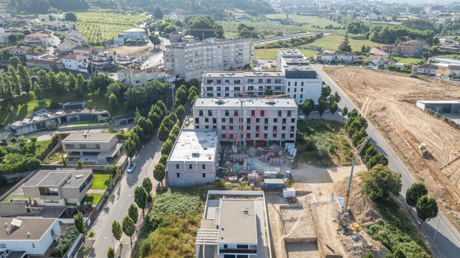 Apartamento T3 para Venda em Pombeiro de Ribavizela Foto 23