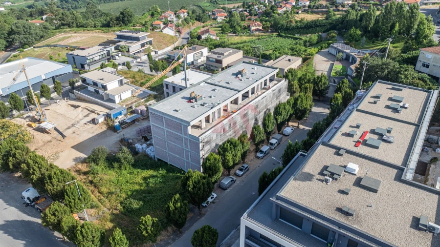 Apartamento T3 para Venda em Pombeiro de Ribavizela Foto 15