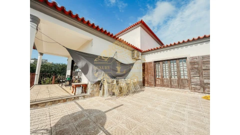 Moradia T3 para Venda em Sesimbra (Castelo)