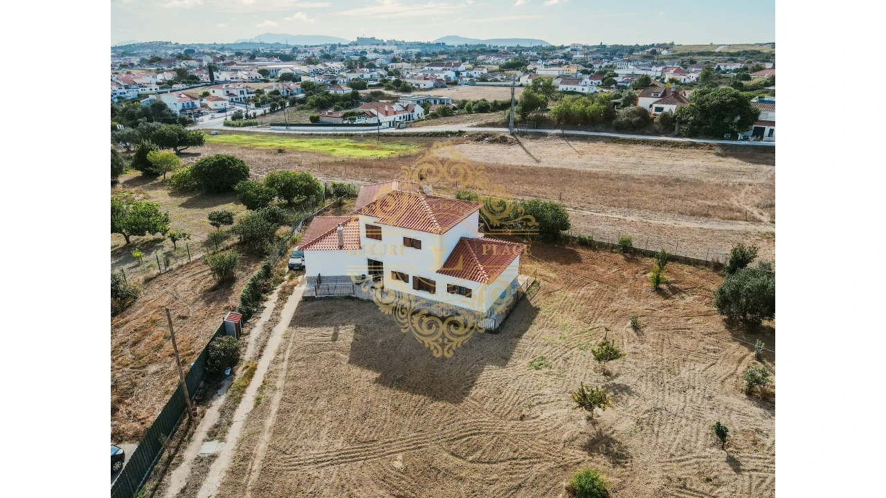 Moradia T3 para Venda em Sesimbra (Castelo) Foto 6