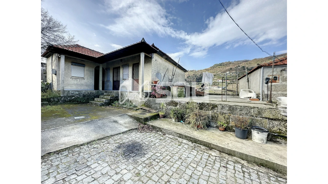 Quinta T5 para Venda em Santa Marinha do Zezere Foto 2