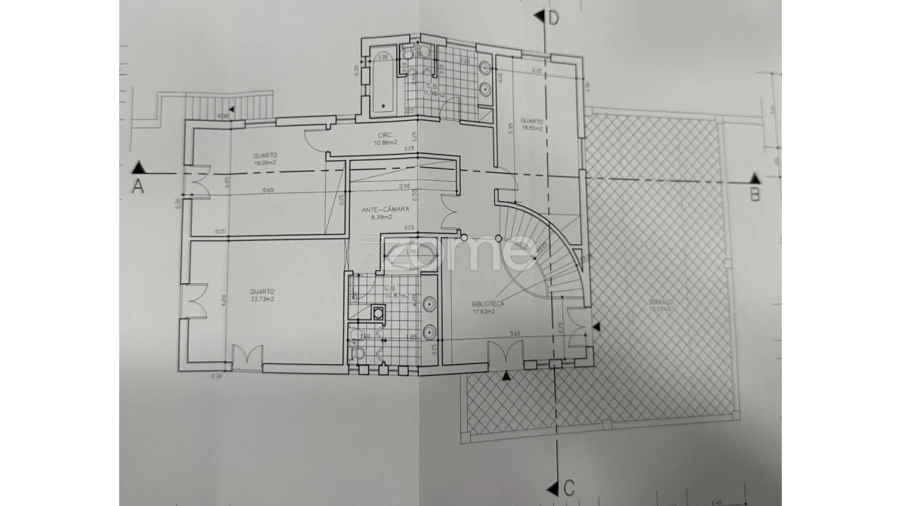 Moradia T5 para Venda em Carvoeira Foto 41