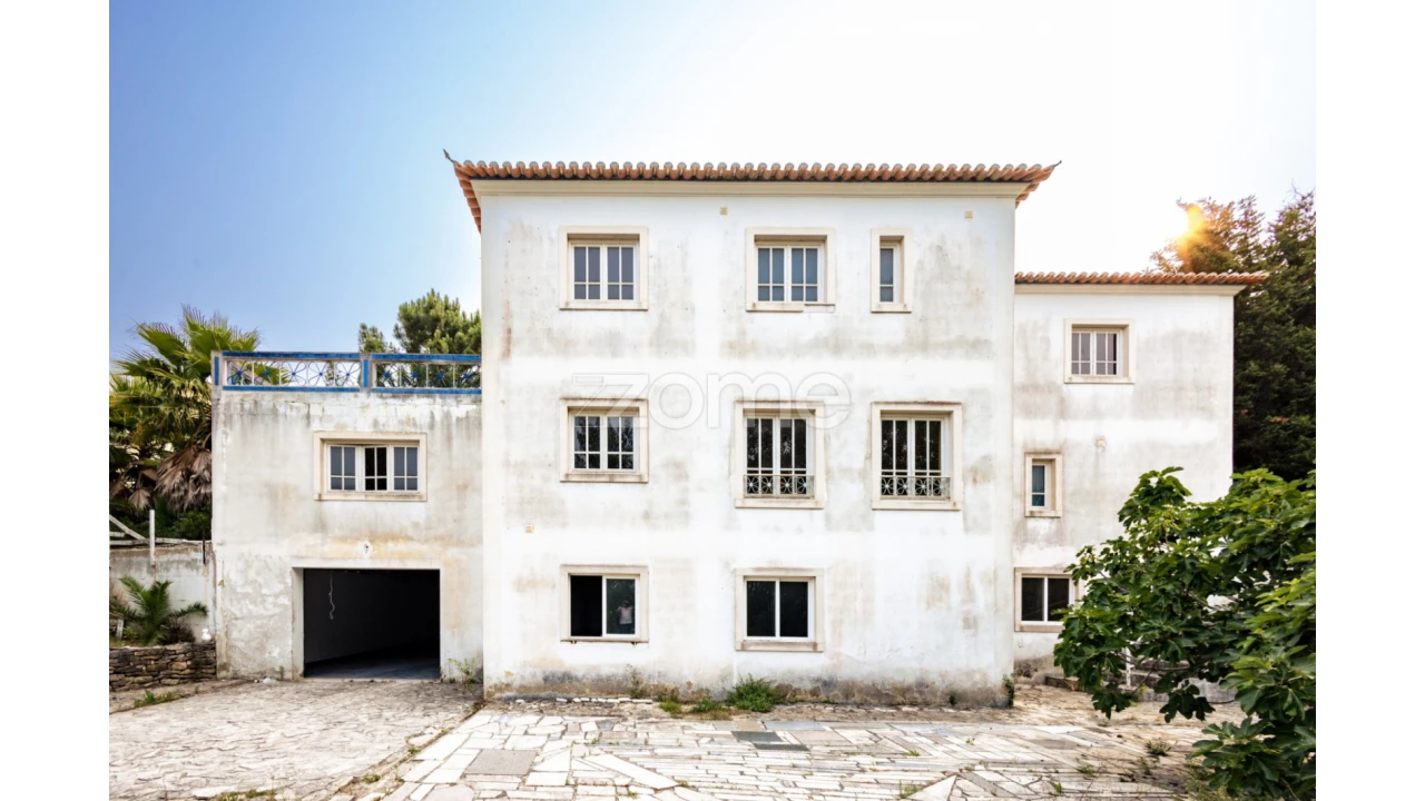 Moradia T5 para Venda em Carvoeira Foto 7