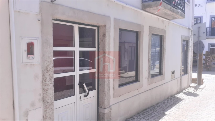 Loja para Arrendamento em Alcochete Foto 2