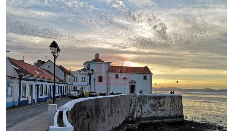Loja para Arrendamento em Alcochete Foto 10