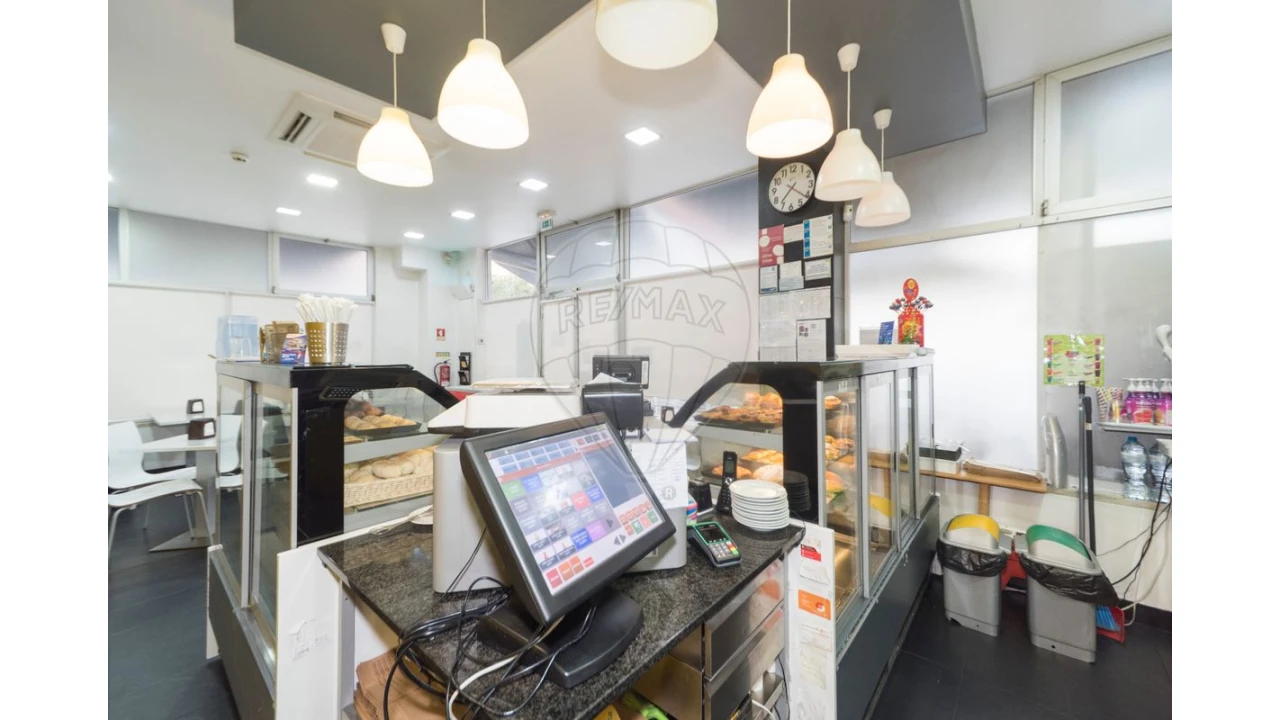 Negócio para Venda em Santa Maria, São Pedro e Matacães Foto 15