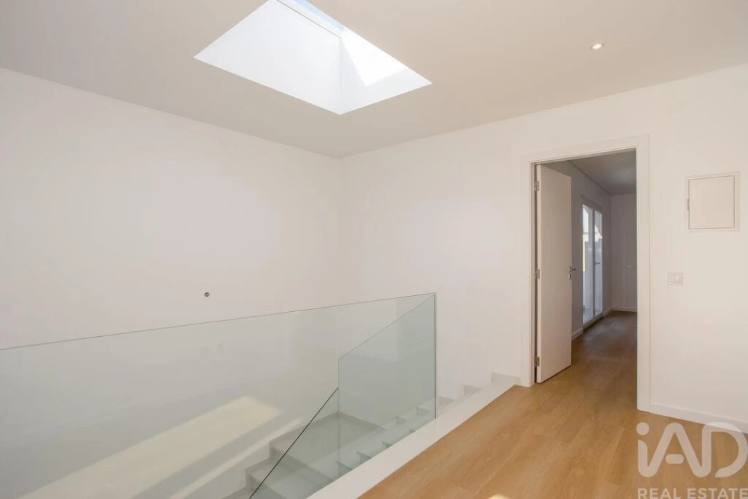 Moradia T3 para Venda em Tornada e Salir do Porto Foto 11