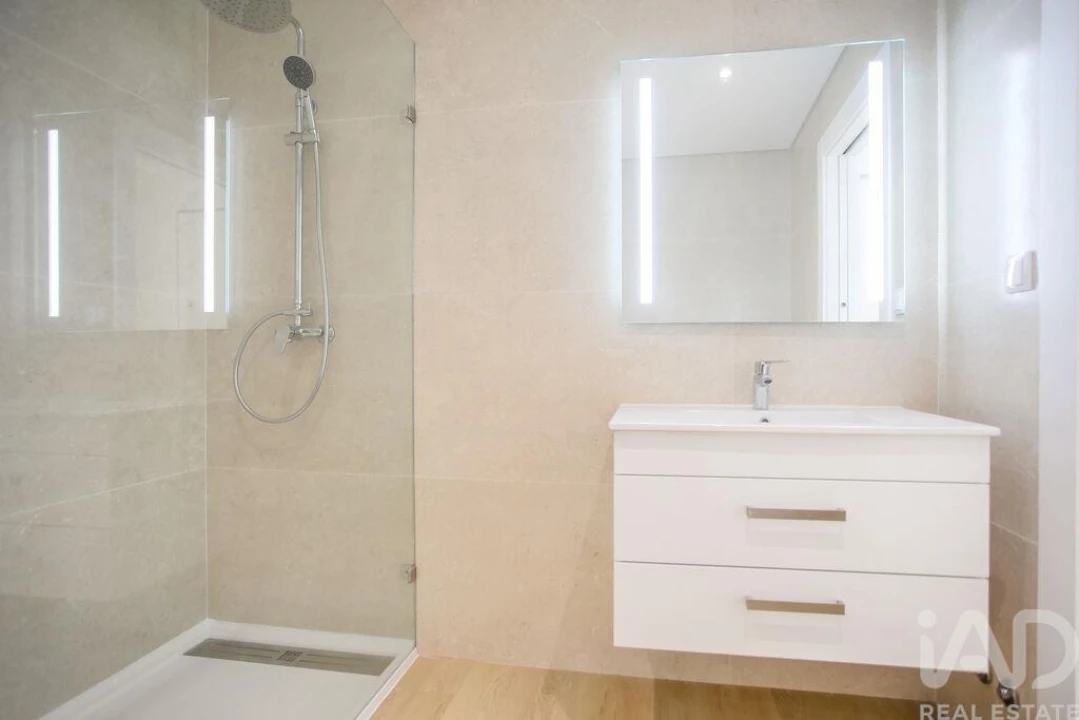 Moradia T3 para Venda em Tornada e Salir do Porto Foto 14