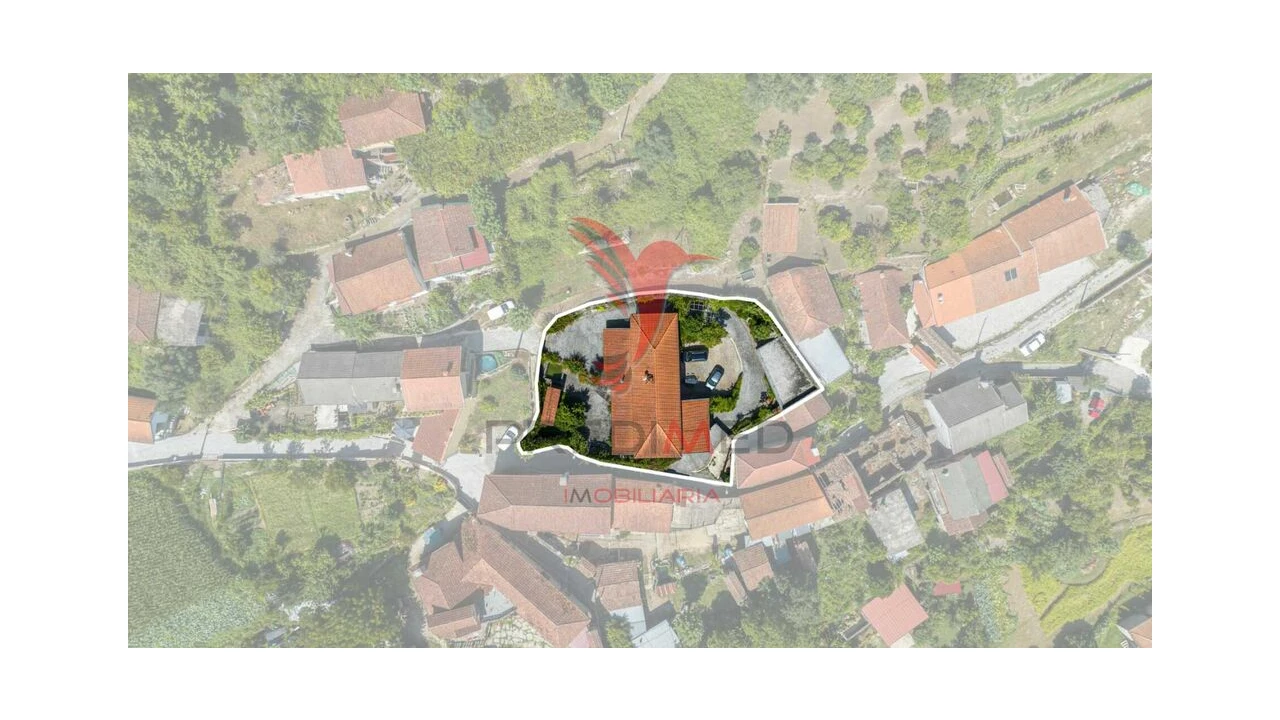 Moradia T3 para Venda em Bouro (Santa Maria) Foto 2