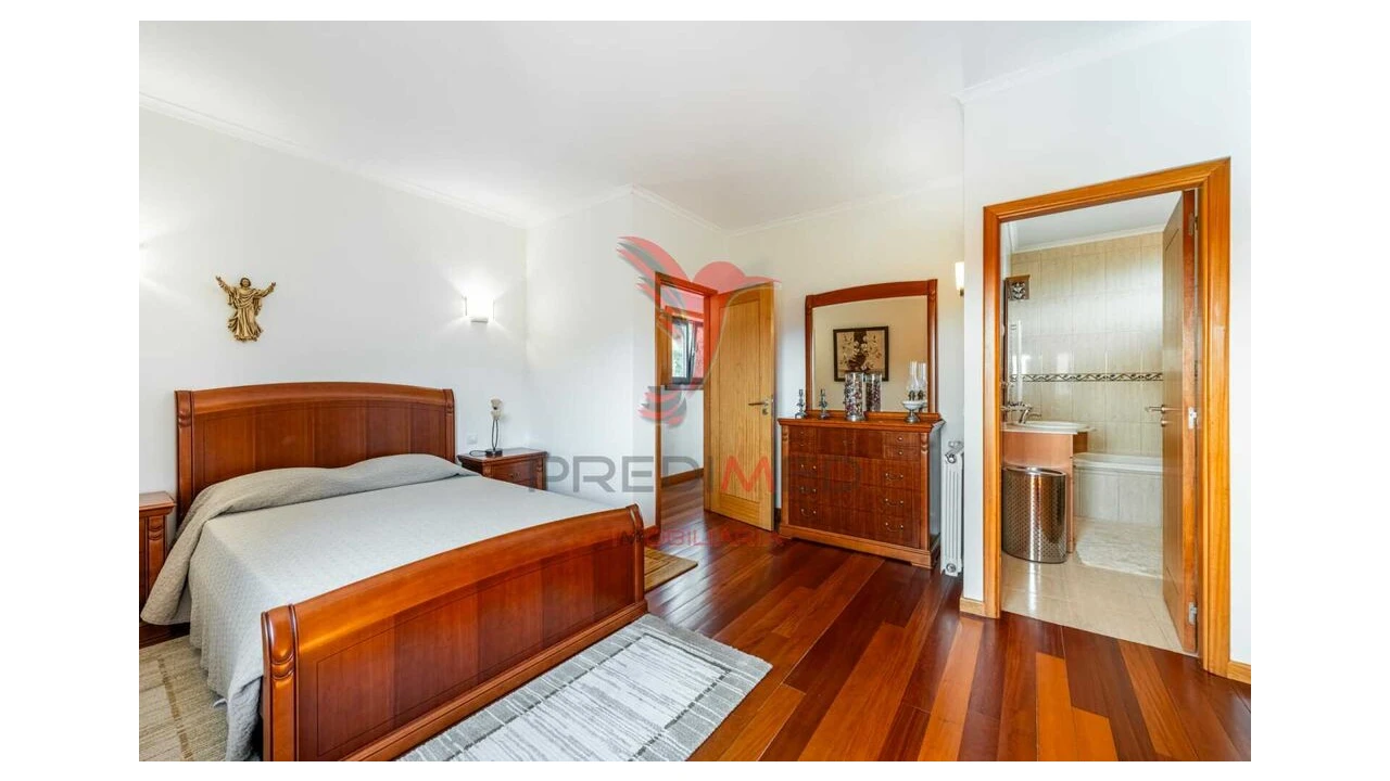 Moradia T3 para Venda em Bouro (Santa Maria) Foto 14