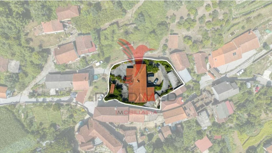 Moradia T3 para Venda em Bouro (Santa Maria) Foto 2