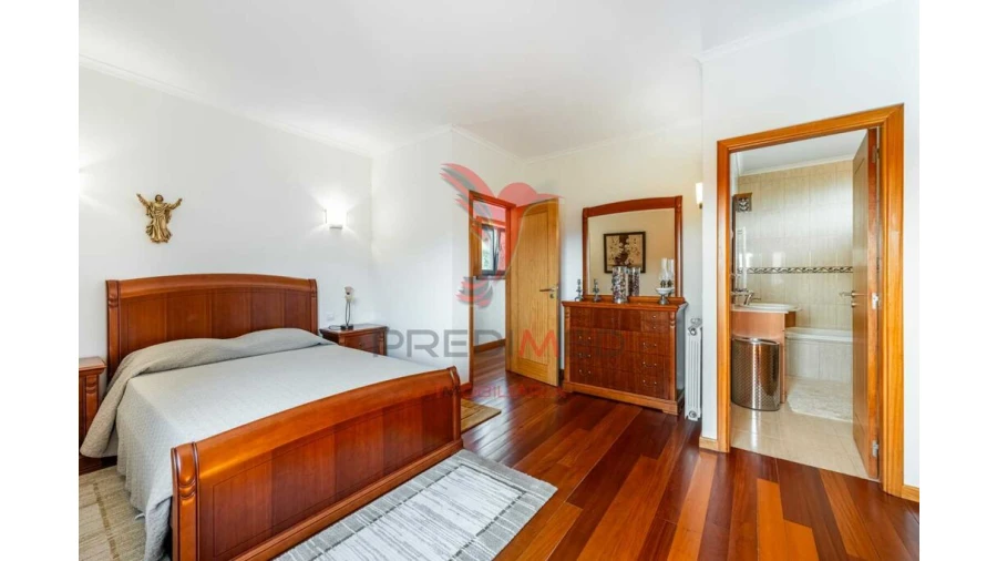 Moradia T3 para Venda em Bouro (Santa Maria) Foto 14