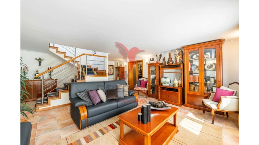 Moradia T3 para Venda em Bouro (Santa Maria) Foto 3