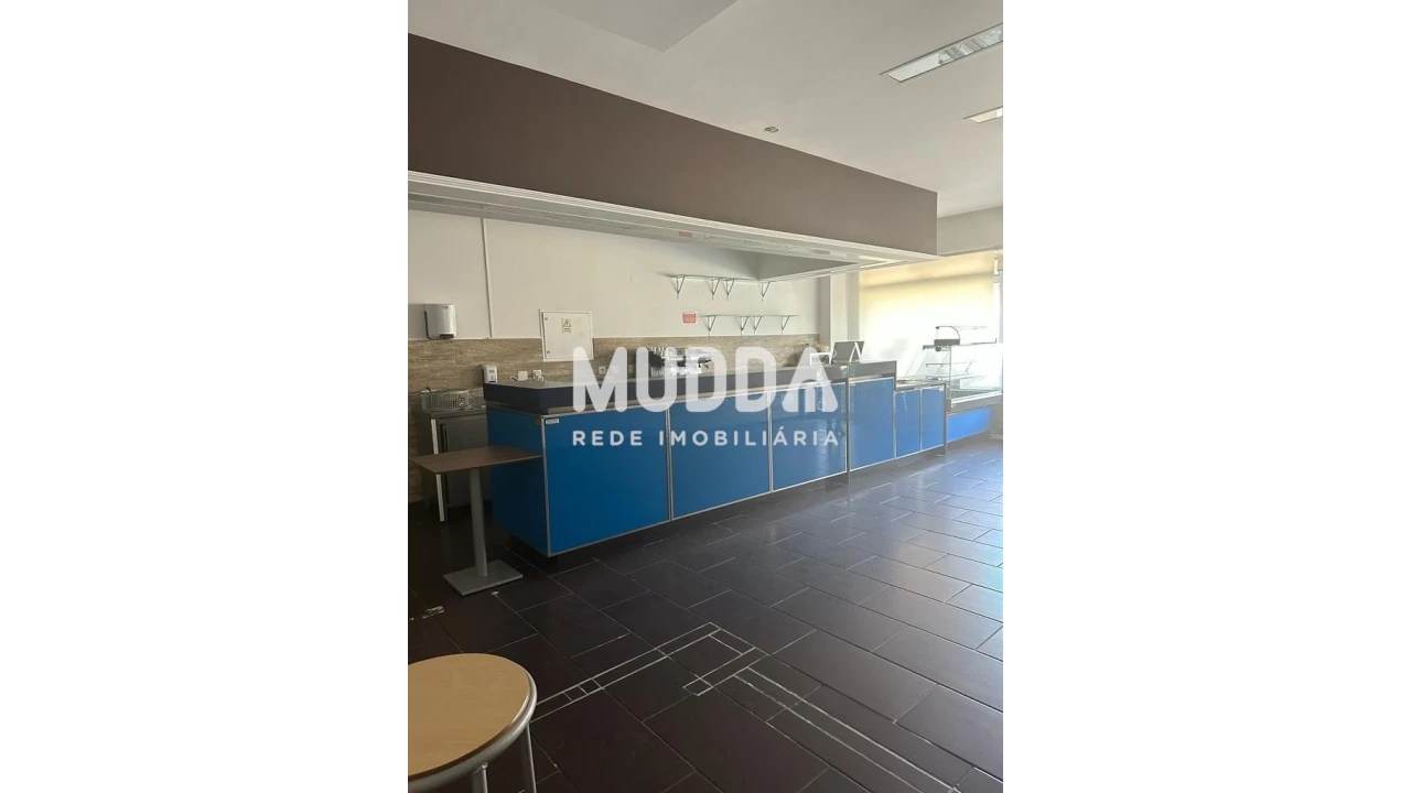 Loja para Venda em Santa Maria da Feira, Travanca, Sanfins e Espargo Foto 3