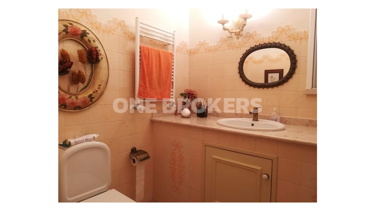 Moradia T6 para Venda em Carnota Foto 9