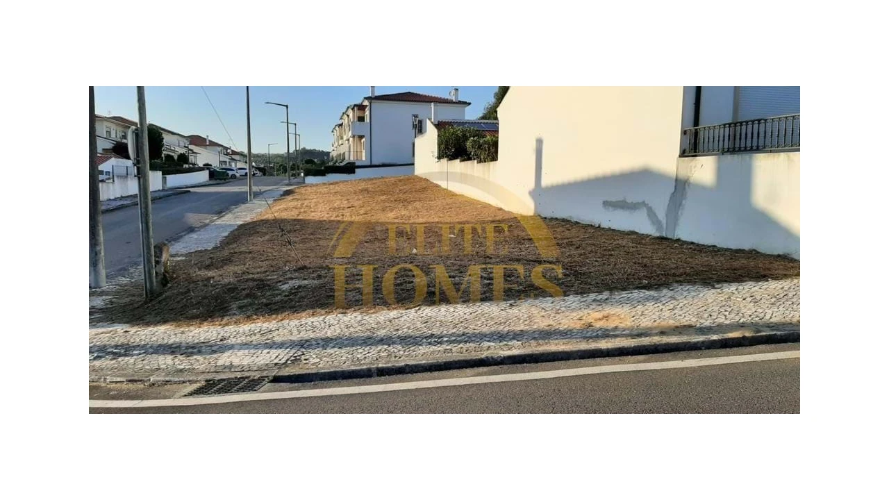 Terreno para Venda em Tavarede Foto 1