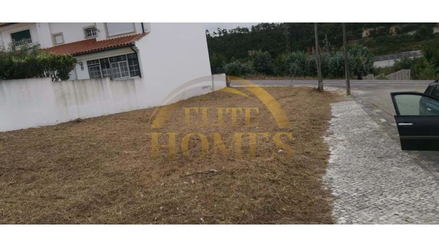 Terreno para Venda em Tavarede Foto 3