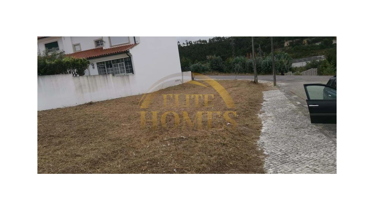 Terreno para Venda em Tavarede Foto 3