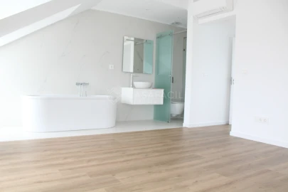 Apartamento T3 para Venda em Alcochete