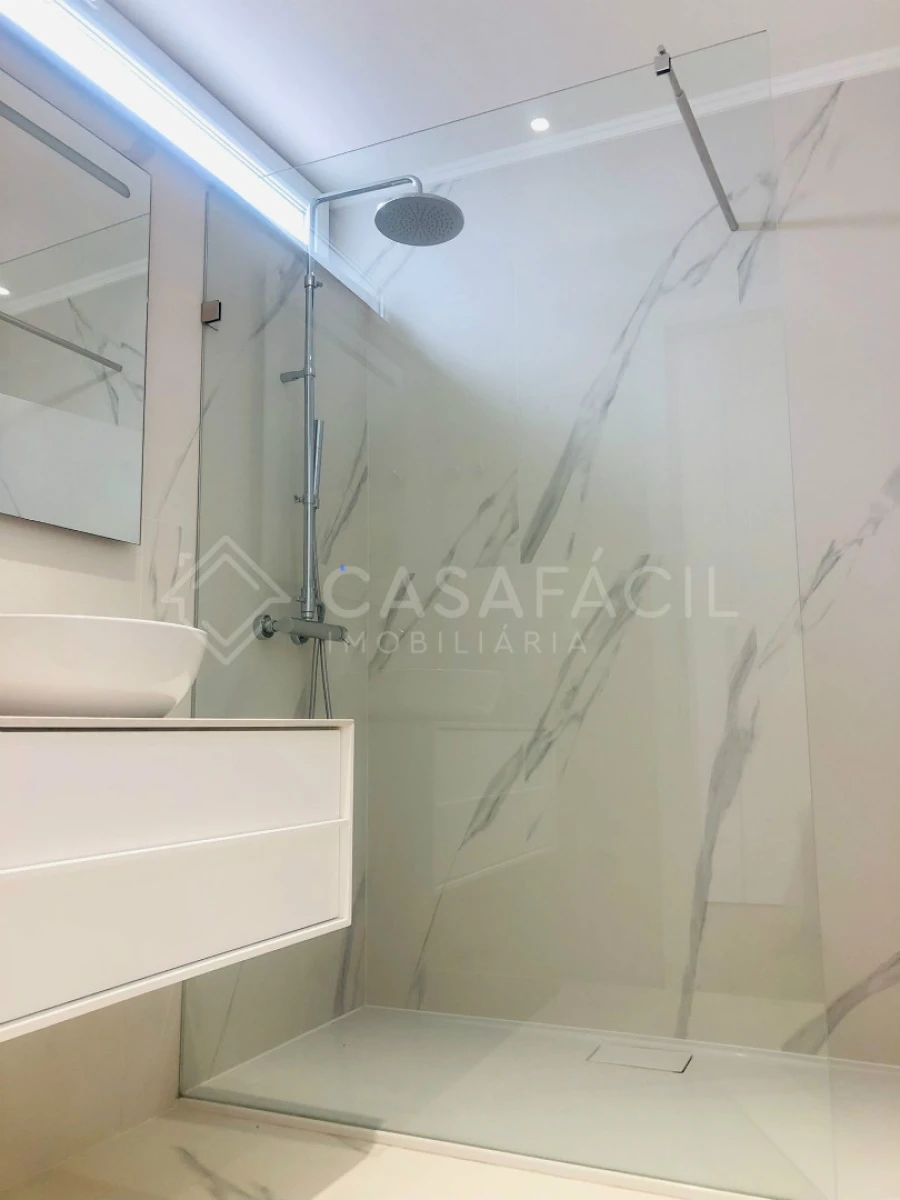 Apartamento T3 para Venda em Alcochete Foto 27